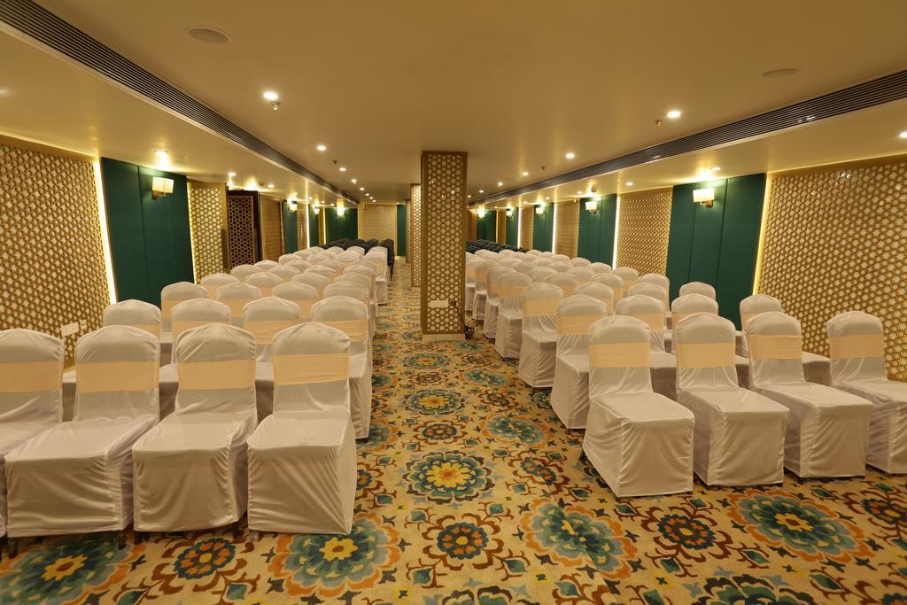 Comfort Inn Sapphire - A Inde Hotel Džajpur Exteriér fotografie